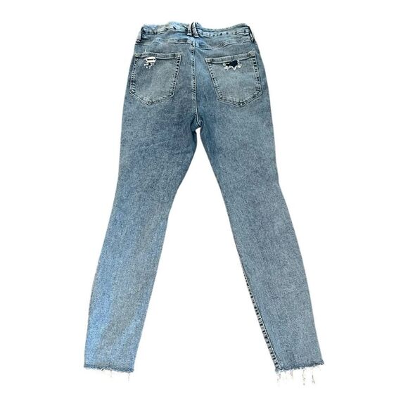 Good American Skinny Jeans with Distressed Details GWTH5737 size 15 - Picture 2 of 7